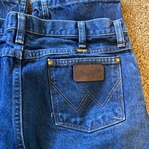 Men’s Wrangler jeans